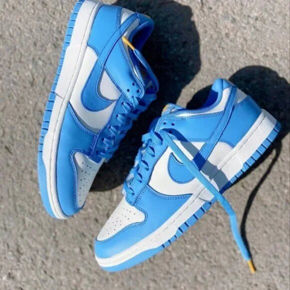 UNC Blue Dunks size - Picture 4 of 4